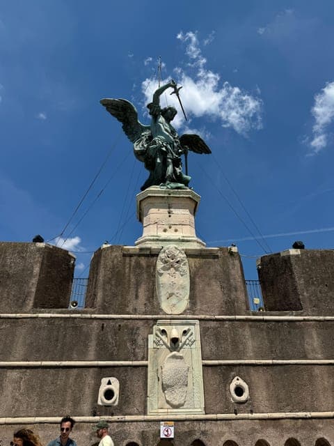 undefined Gallery Image 1