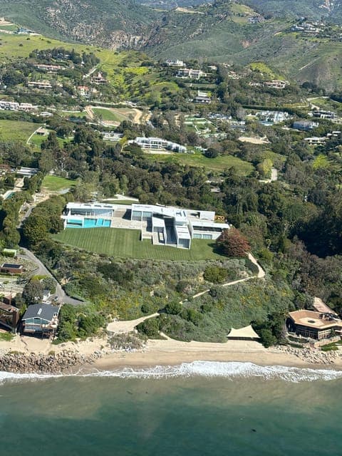 undefined Gallery Image 2