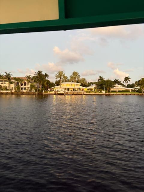 undefined Gallery Image 1