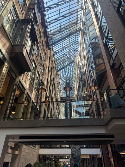 undefined Gallery Image 3