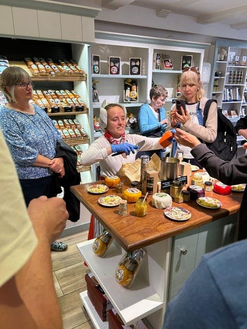 undefined Gallery Image 3