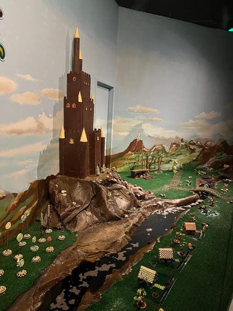 undefined Gallery Image 2