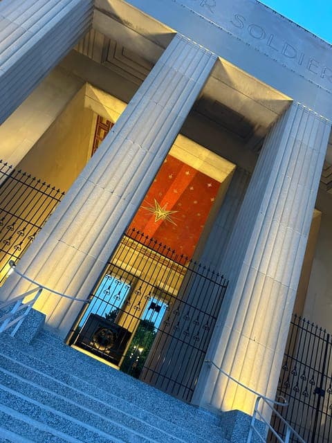 undefined Gallery Image 3