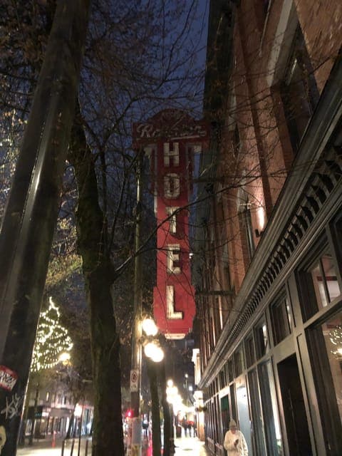 undefined Gallery Image 2