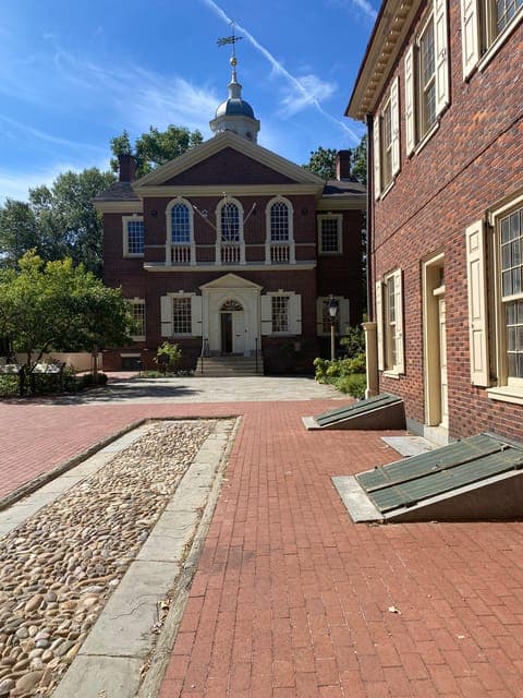 undefined Gallery Image 1