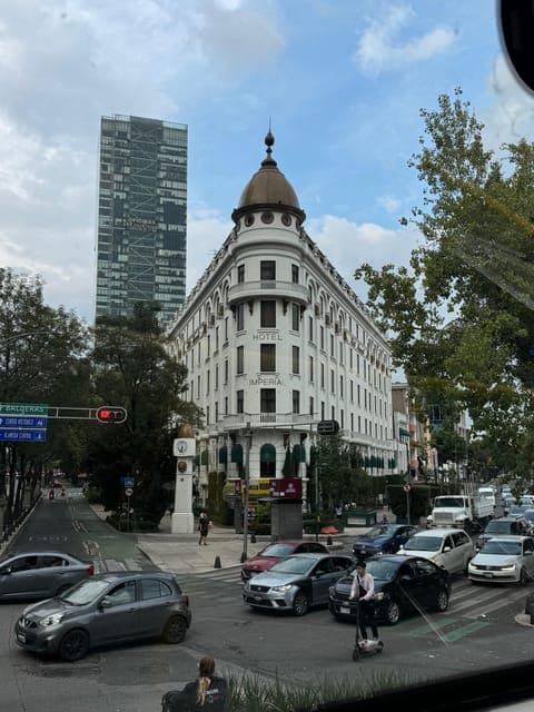 undefined Gallery Image 3