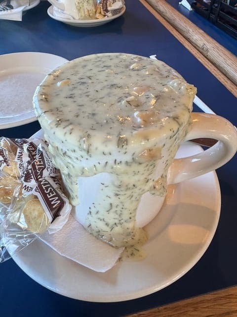 undefined Gallery Image 2