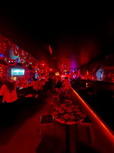 undefined Gallery Image 4