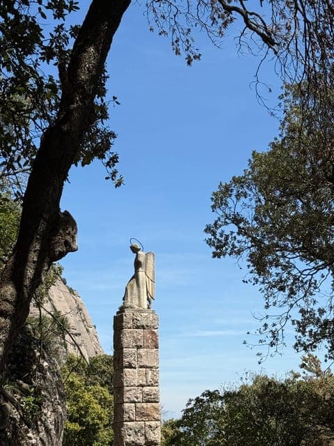 undefined Gallery Image 3