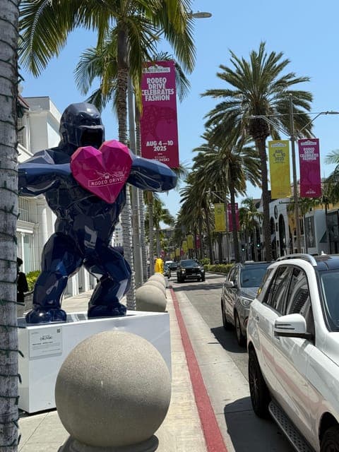 undefined Gallery Image 3