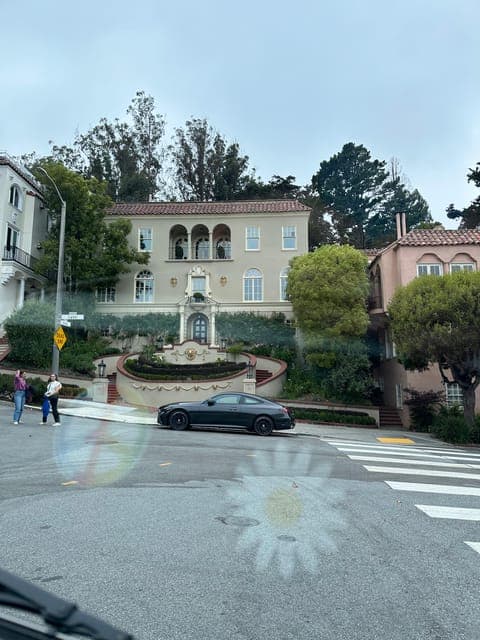 undefined Gallery Image 4