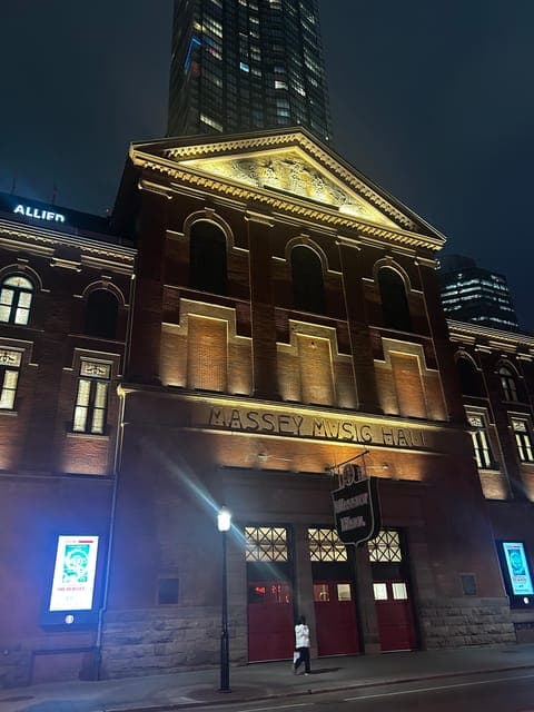 undefined Gallery Image 3