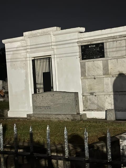 undefined Gallery Image 3