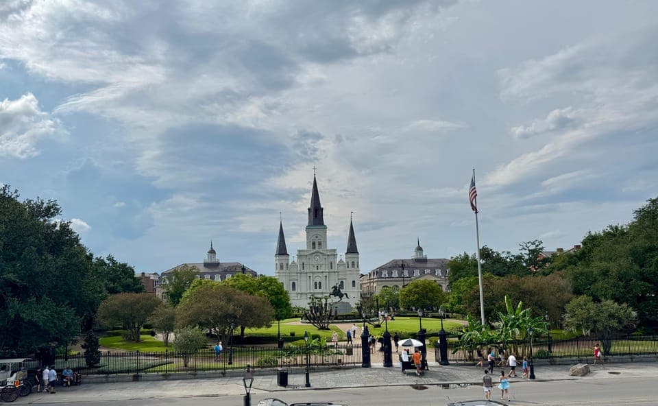 undefined Gallery Image 1