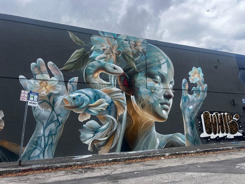 undefined Gallery Image 2