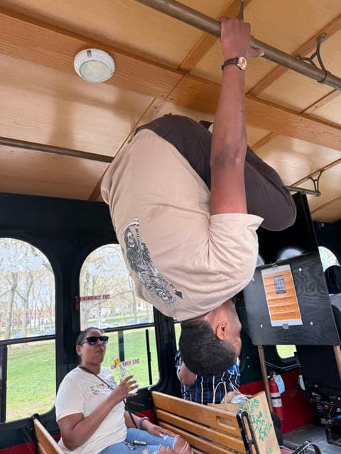 undefined Gallery Image 1