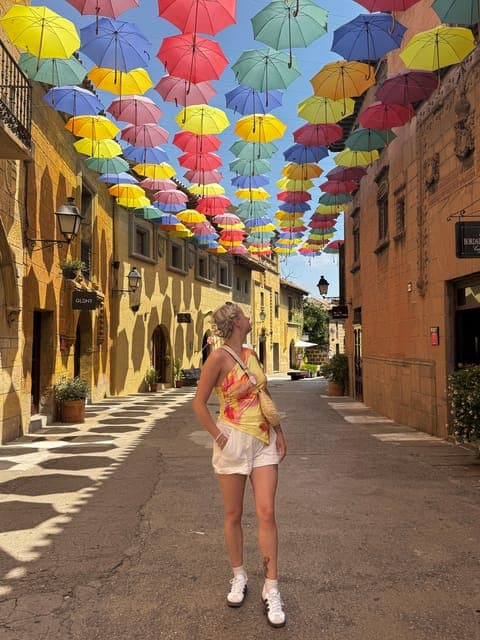 undefined Gallery Image 2