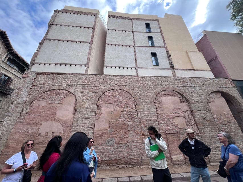 undefined Gallery Image 1