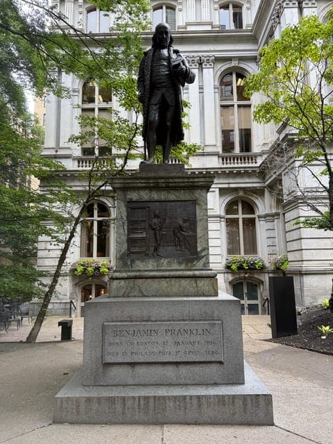 undefined Gallery Image 2