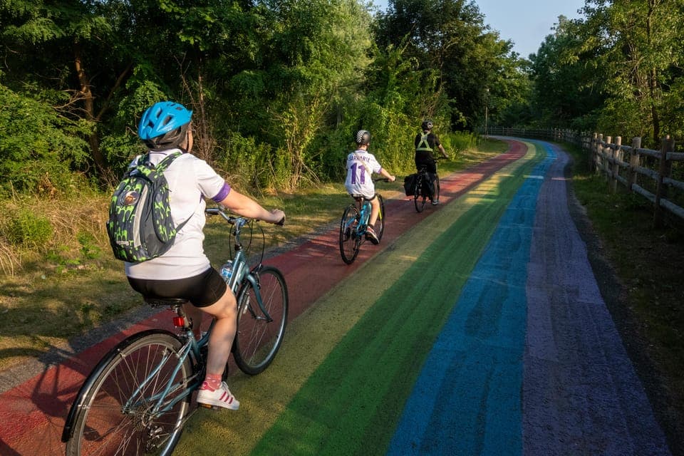 undefined Gallery Image 4