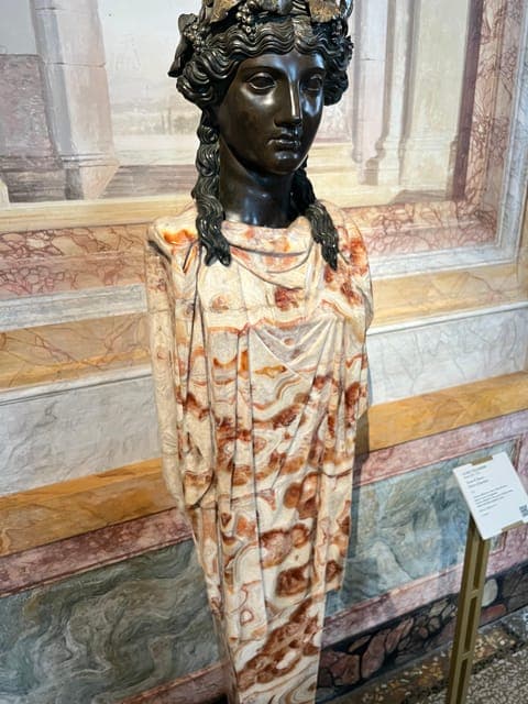 undefined Gallery Image 2