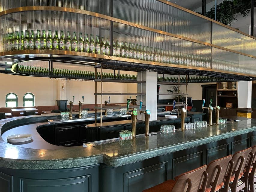 undefined Gallery Image 2