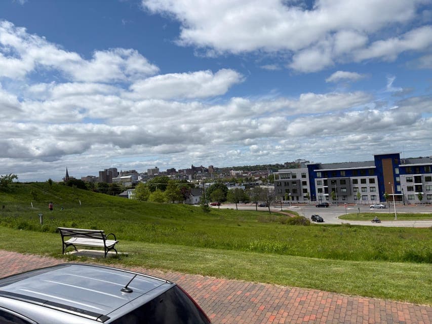 undefined Gallery Image 4