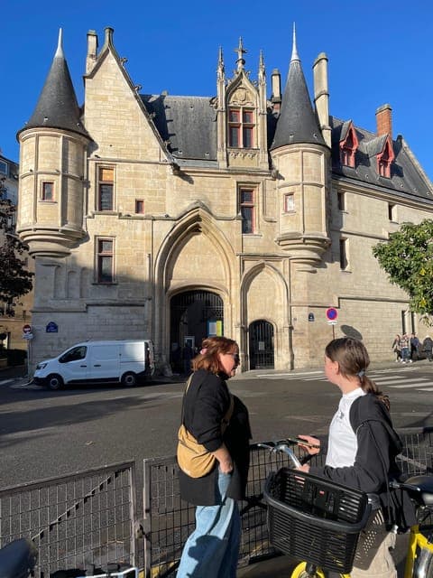 undefined Gallery Image 2