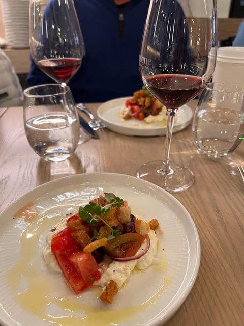 undefined Gallery Image 3