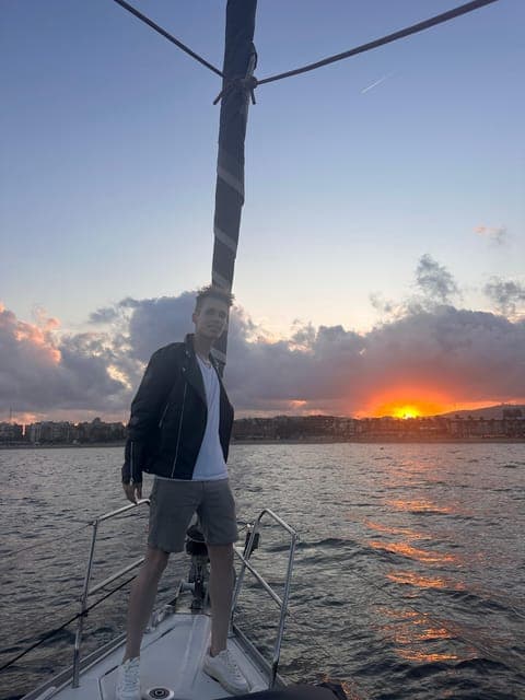 undefined Gallery Image 2