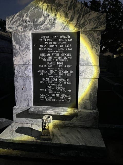 undefined Gallery Image 1