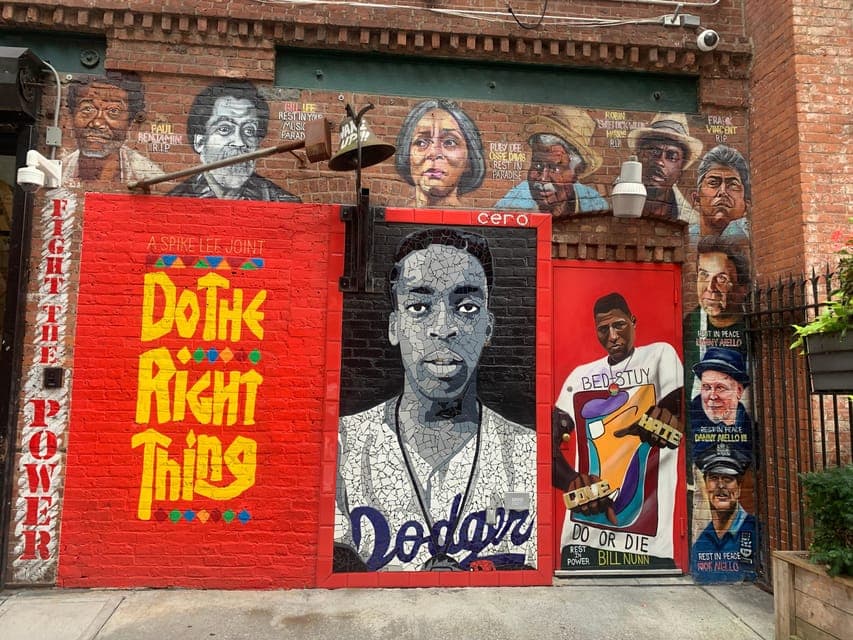 undefined Gallery Image 1