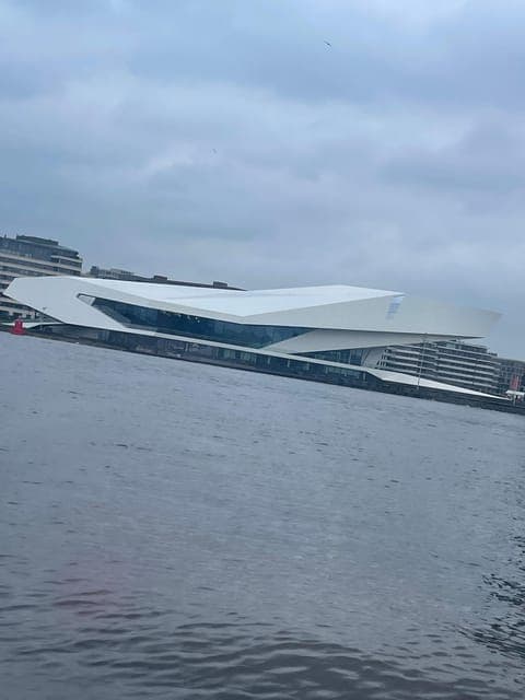 undefined Gallery Image 2