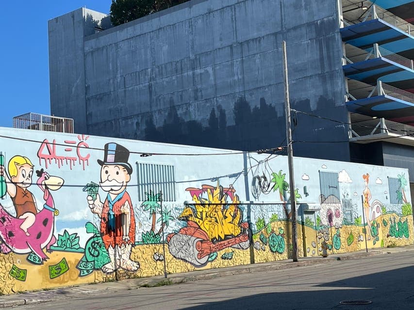 undefined Gallery Image 1