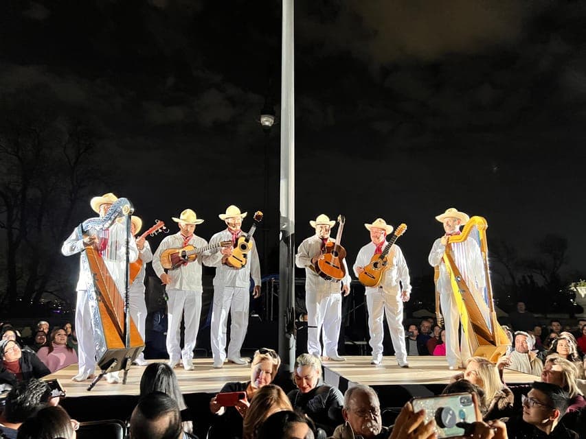 undefined Gallery Image 2