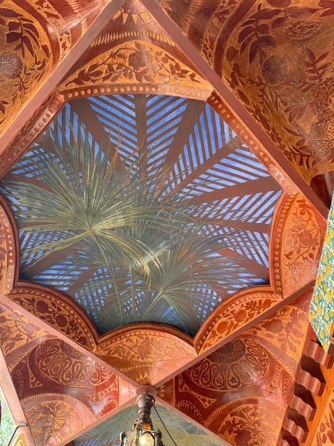 undefined Gallery Image 2