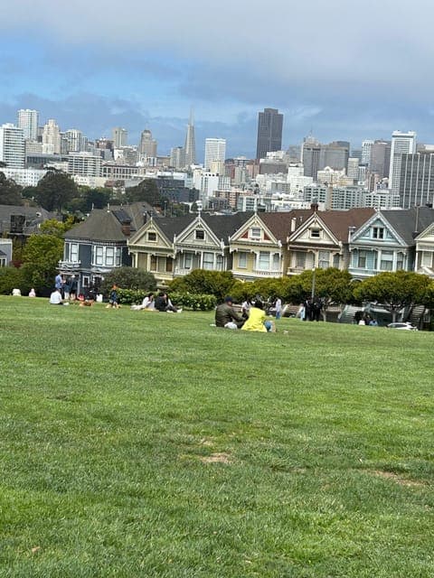 undefined Gallery Image 3