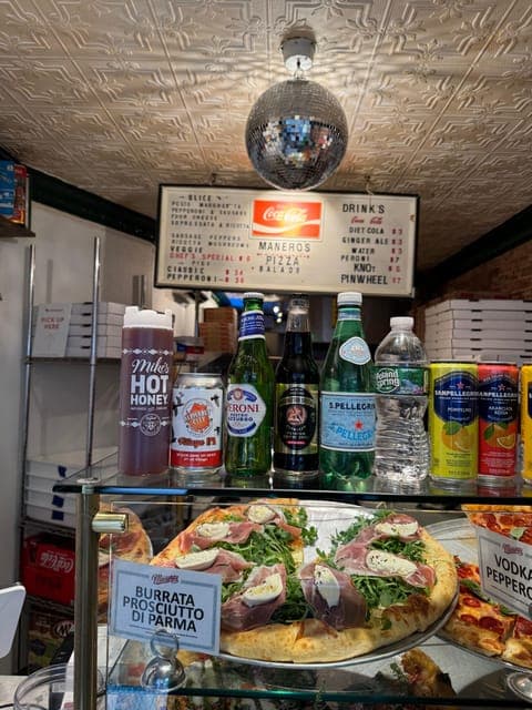 undefined Gallery Image 2