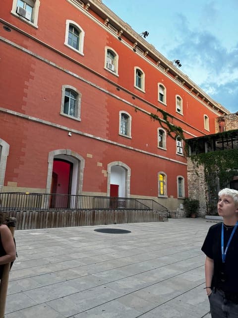 undefined Gallery Image 4