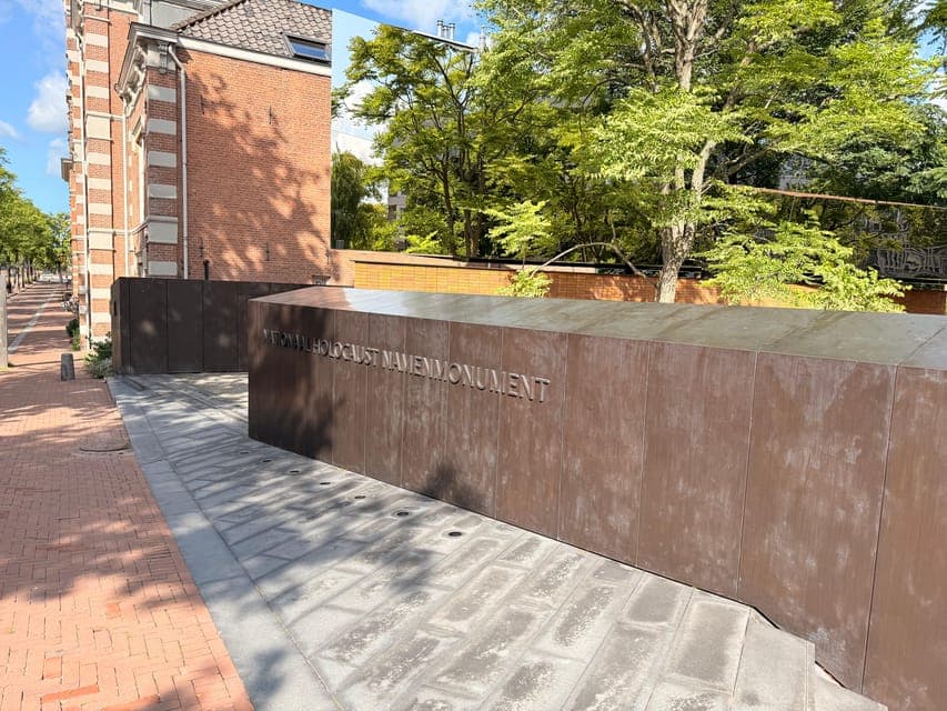 undefined Gallery Image 2