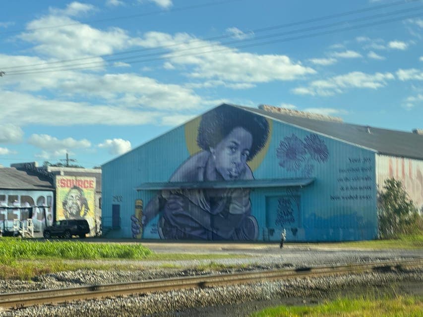 undefined Gallery Image 4