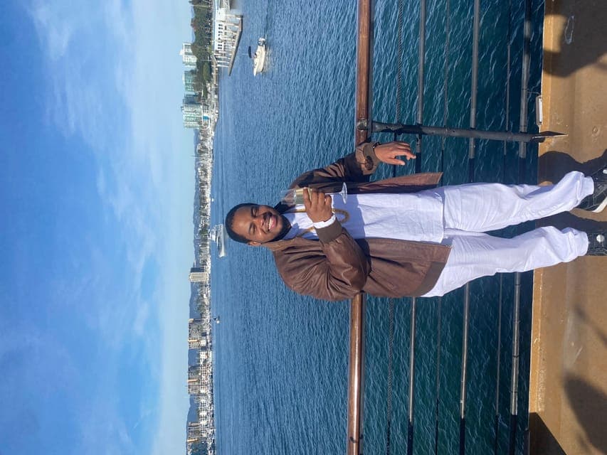 undefined Gallery Image 2