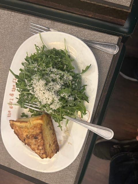 undefined Gallery Image 3