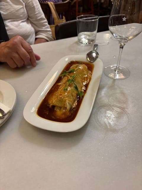 undefined Gallery Image 1