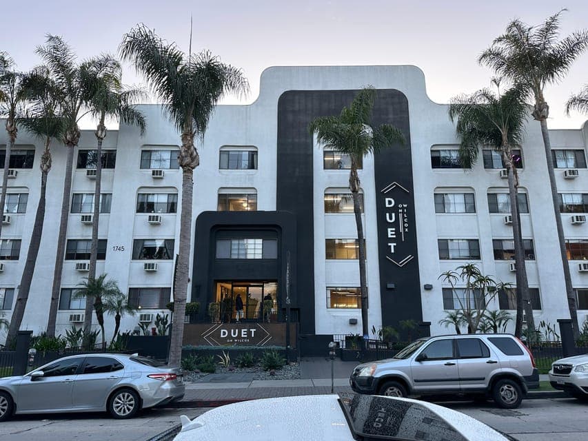 undefined Gallery Image 4