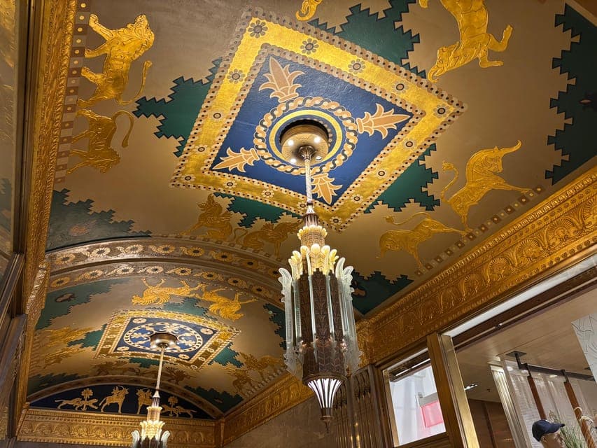 undefined Gallery Image 3