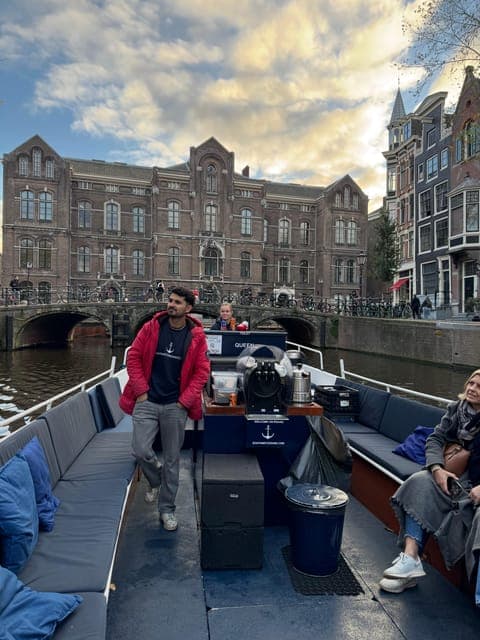 undefined Gallery Image 1