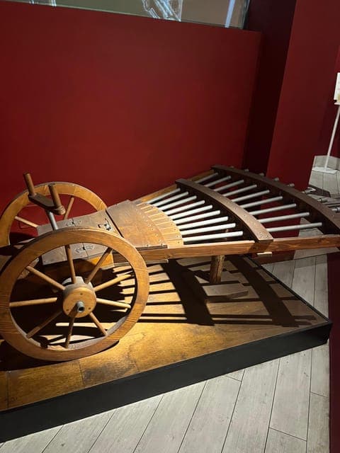 undefined Gallery Image 4