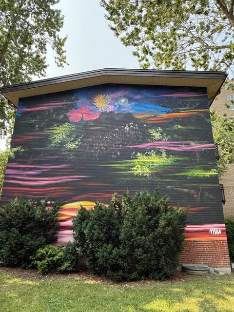 undefined Gallery Image 4