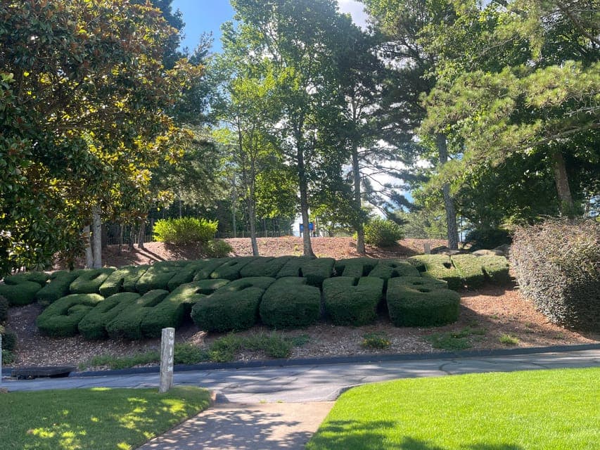 undefined Gallery Image 3